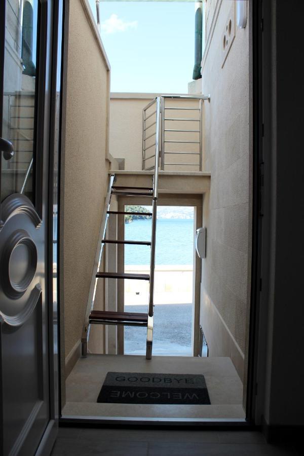 The View Apartment ปูชิสชา ภายนอก รูปภาพ